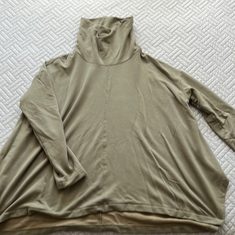 Athleta oversized sweatshirt